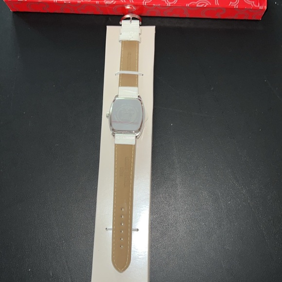 Disney Time Works Tinkerbell Watch White Embossed leather adjustable strap NIB - Picture 5 of 8
